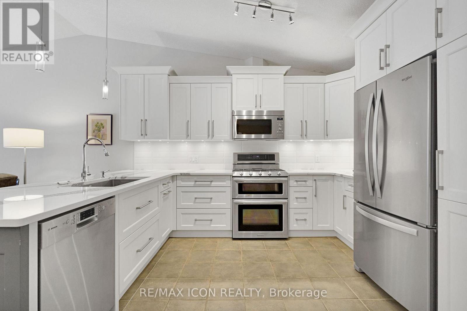 35 - 1241 Beaverbrook Avenue, London North, Ontario  N6H 5P1 - Photo 10 - X12731594