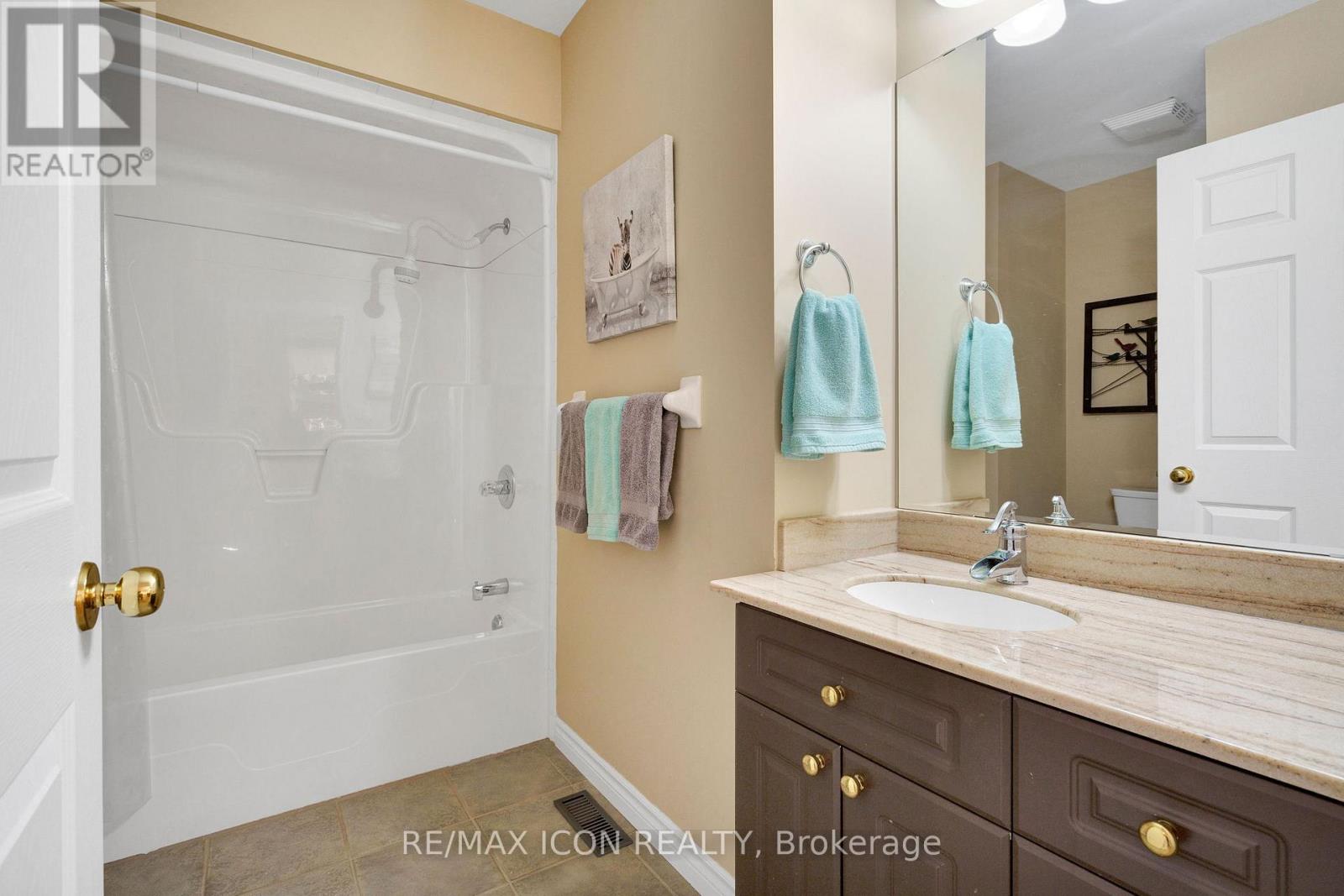 35 - 1241 Beaverbrook Avenue, London North, Ontario  N6H 5P1 - Photo 26 - X12731594