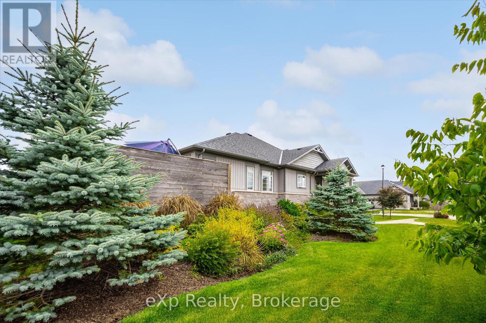 26 Middleton Avenue, Centre Wellington, Ontario  N1M 0G2 - Photo 45 - X12731598