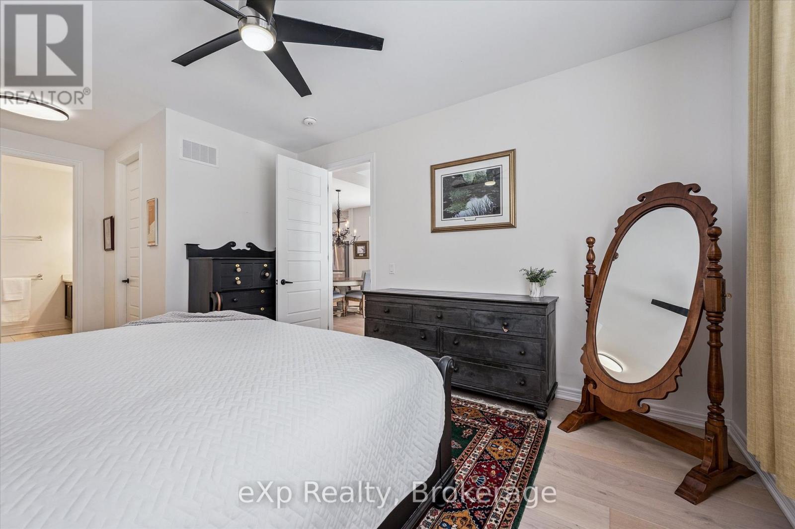 26 Middleton Avenue, Centre Wellington, Ontario  N1M 0G2 - Photo 49 - X12731598