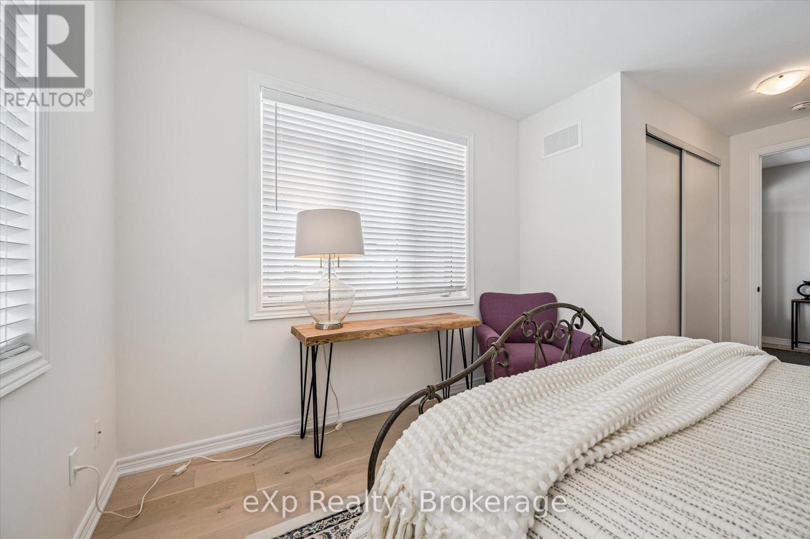 26 Middleton Avenue, Centre Wellington, Ontario  N1M 0G2 - Photo 48 - X12731598