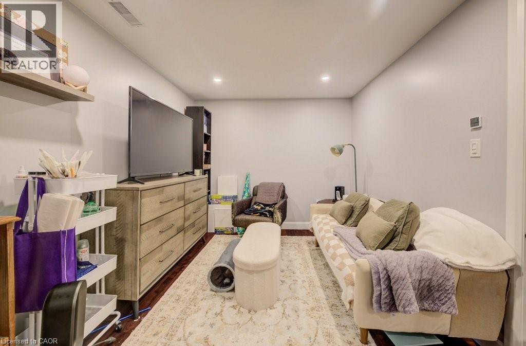 33 Orchid Crescent, Kitchener, Ontario  N2E 3N3 - Photo 20 - 40797178