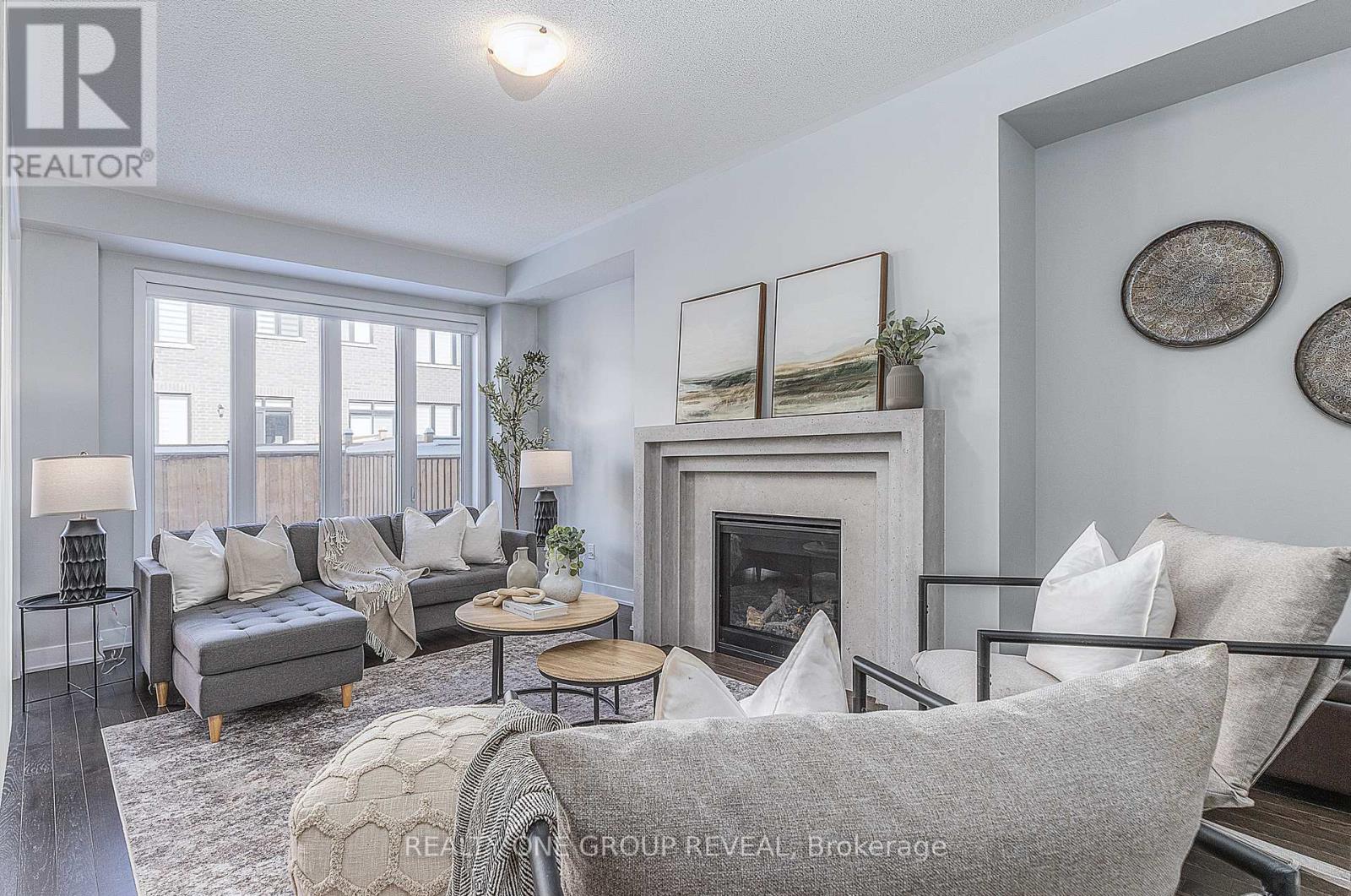 1044 Suddard Avenue, Oshawa, Ontario  L1L 0V5 - Photo 9 - E12731602