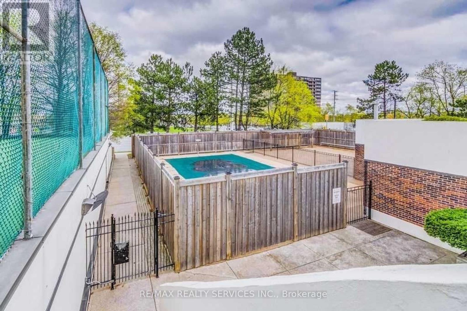 1506 - 3 Lisa Street, Brampton, Ontario  L6T 4A2 - Photo 49 - W12655450