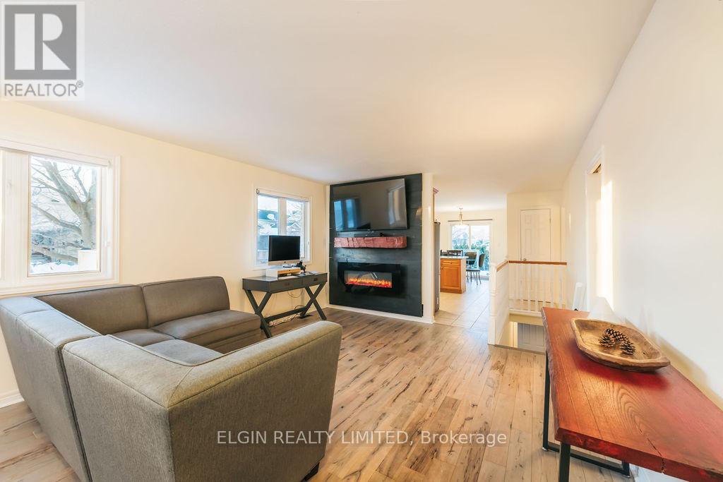 599 Wellington Street, St. Thomas, Ontario  N5R 6G4 - Photo 5 - X12731676