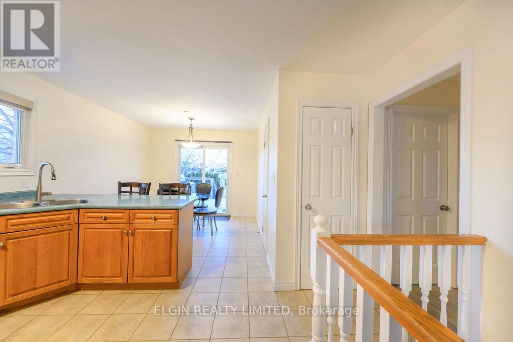 599 Wellington Street, St. Thomas, Ontario  N5R 6G4 - Photo 7 - X12731676