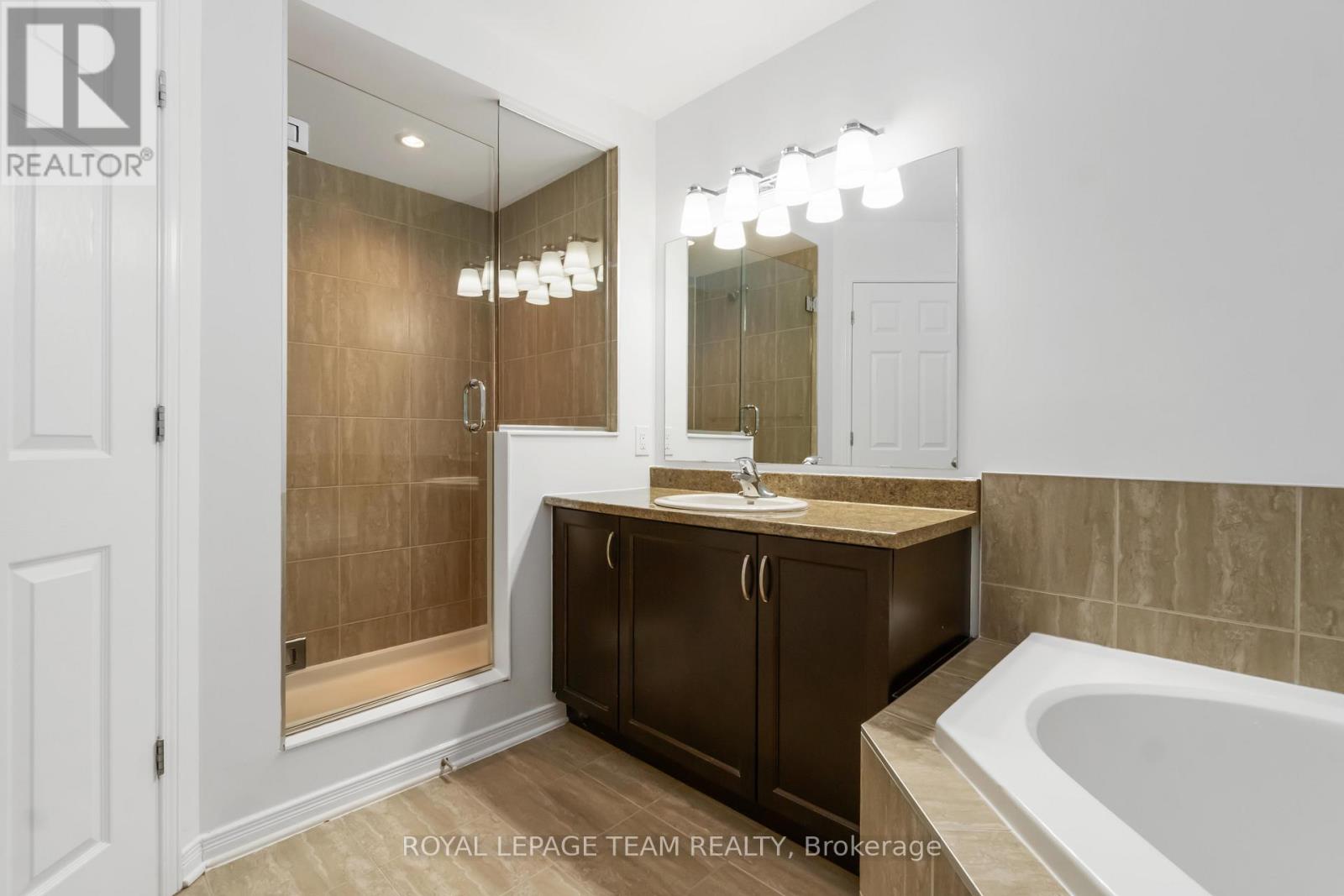 349 Sweetflag Street, Ottawa, Ontario  K2J 5A3 - Photo 17 - X12731632