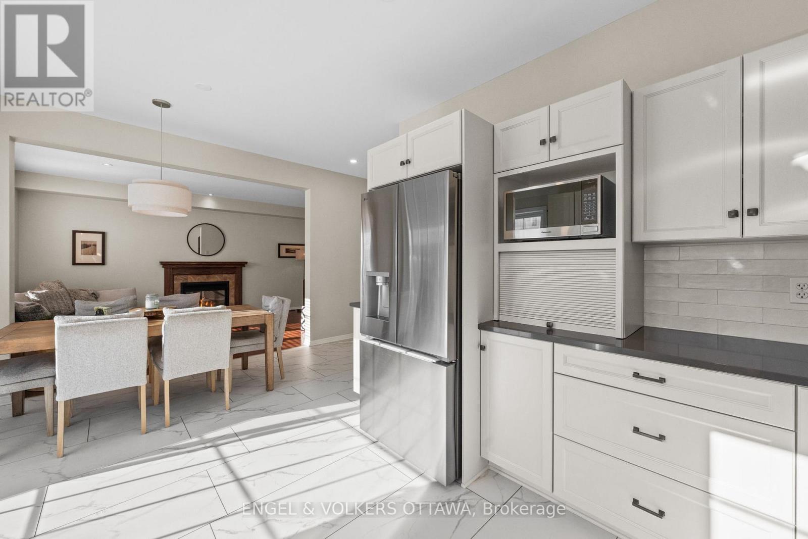 406 Keith Crescent, Ottawa, Ontario  K1W 0A2 - Photo 14 - X12731658