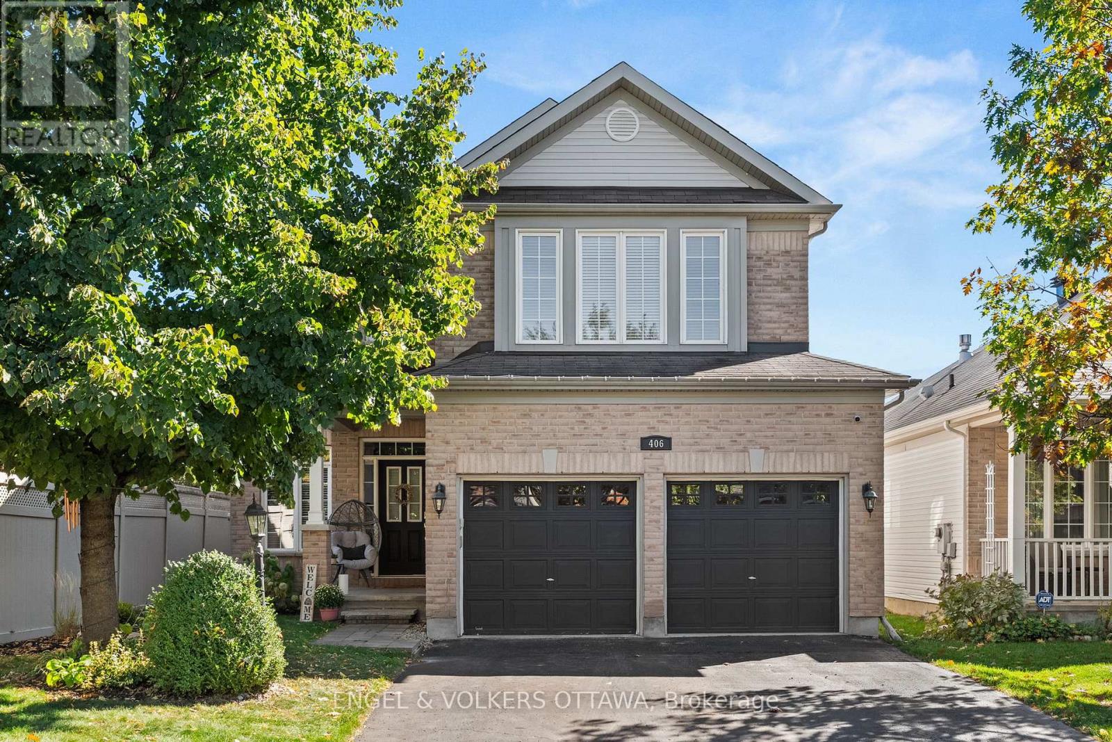 406 Keith Crescent, Ottawa, Ontario  K1W 0A2 - Photo 2 - X12731658