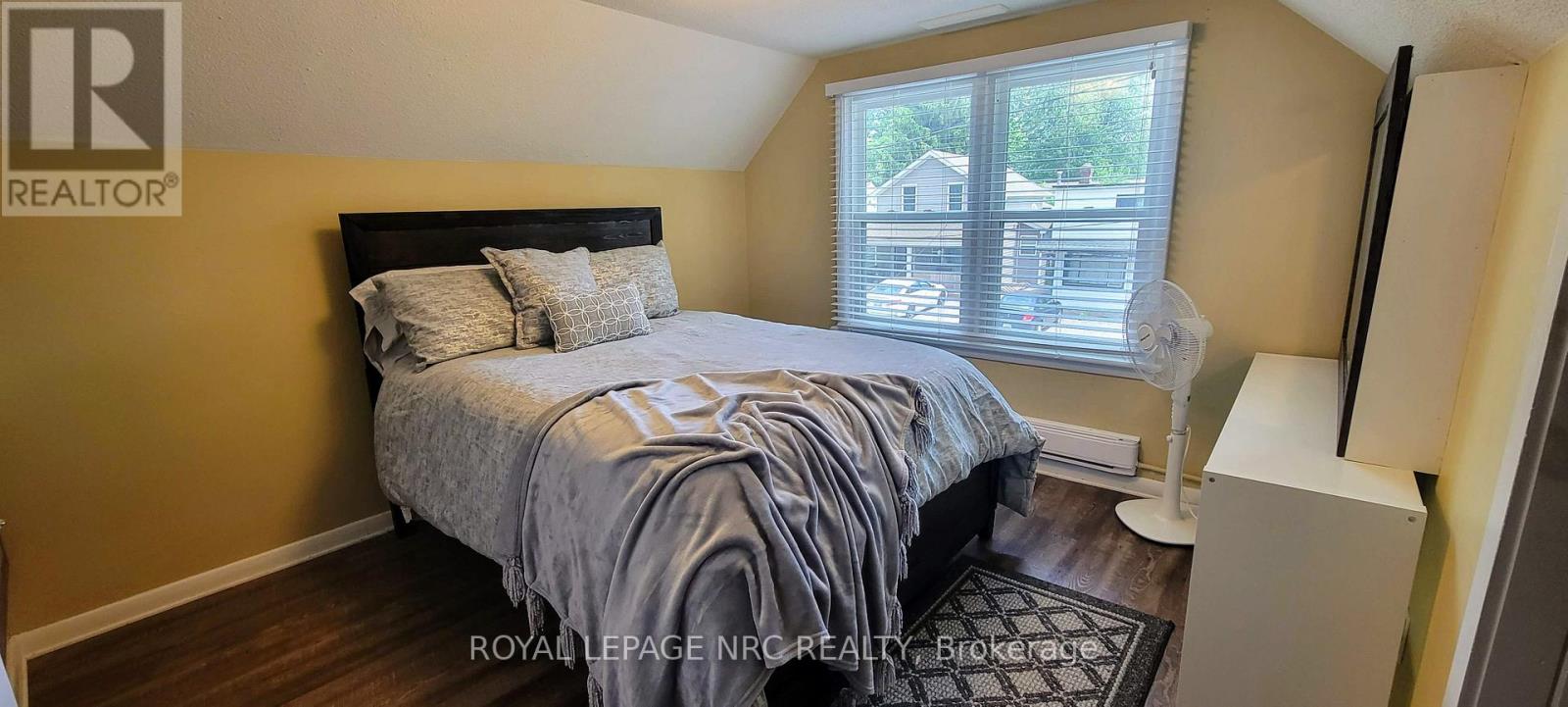 Upper - 243 Derby Road, Fort Erie, Ontario  L0S 1B0 - Photo 8 - X12731678