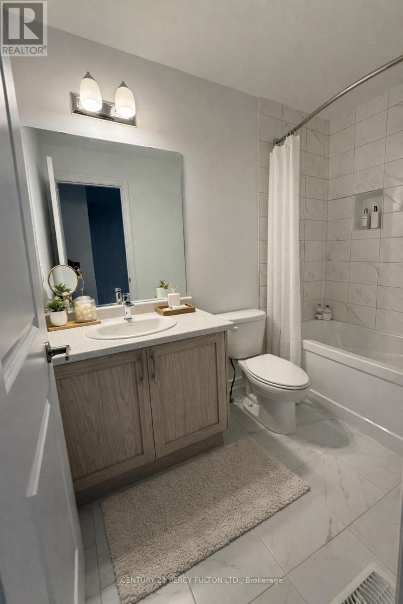 7 - 575 Woodward Avenue, Hamilton, Ontario  L8H 6P2 - Photo 6 - X12644122