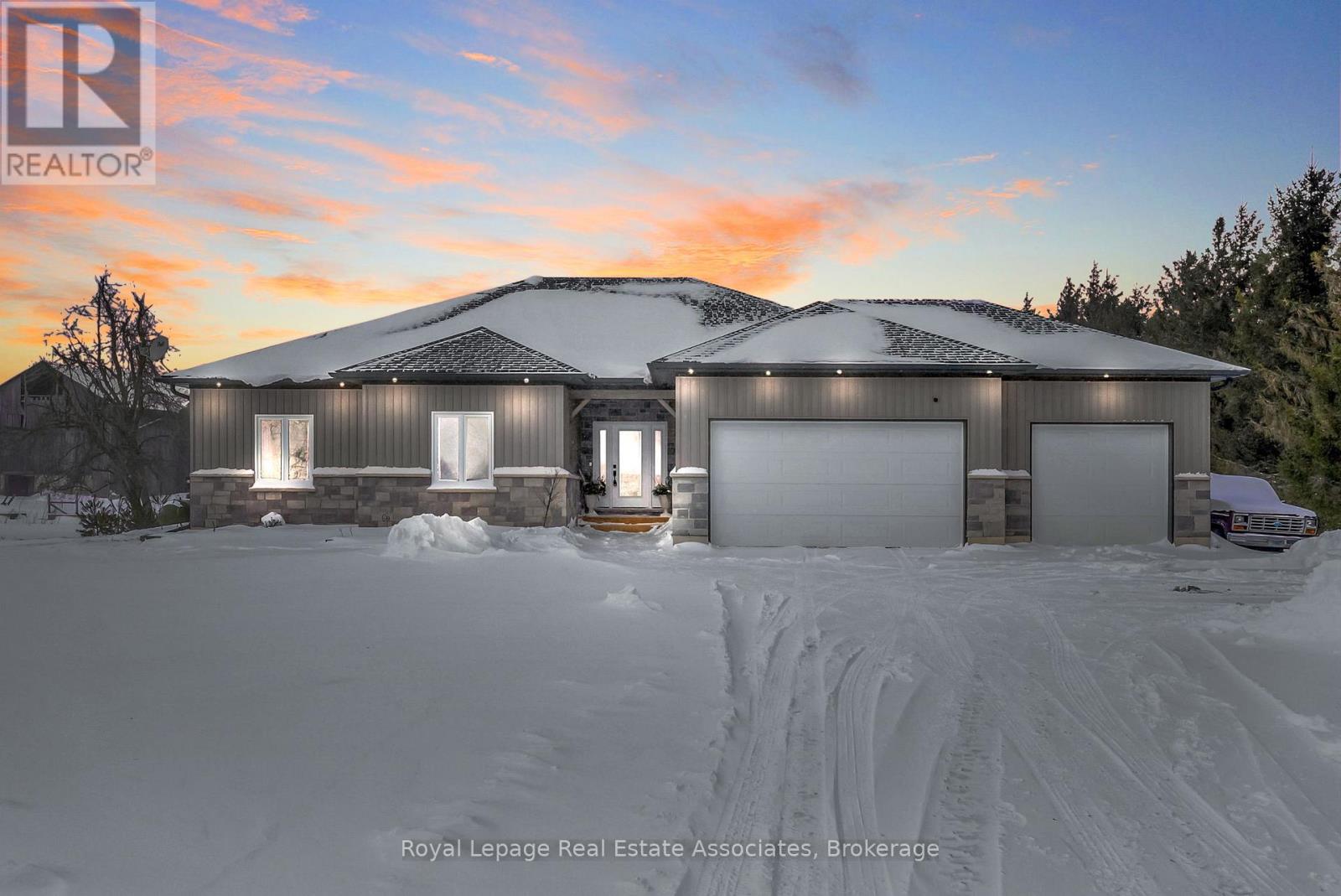 706183 COUNTY RD 21, Mulmur, Ontario