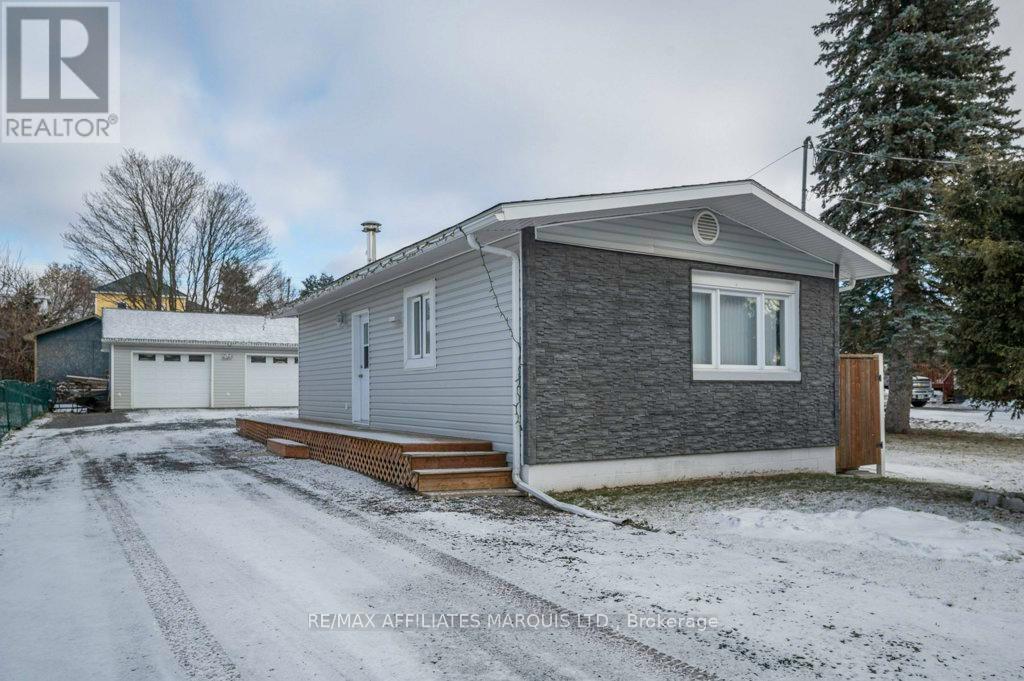 25 Church Street, North Stormont, Ontario  K0C 1W0 - Photo 1 - X12275177