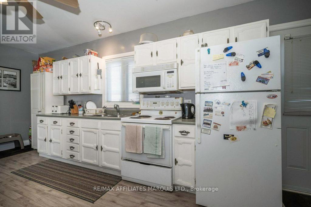 25 Church Street, North Stormont, Ontario  K0C 1W0 - Photo 7 - X12275177