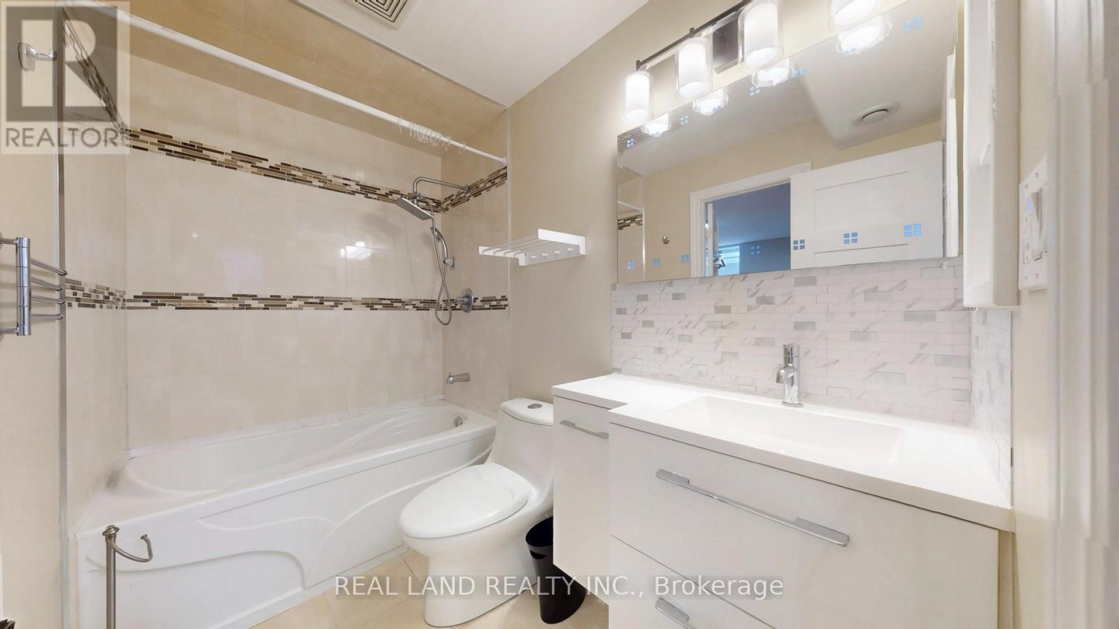 675 Seneca Hill Drive, Toronto, Ontario  M2J 2W7 - Photo 33 - C12731622