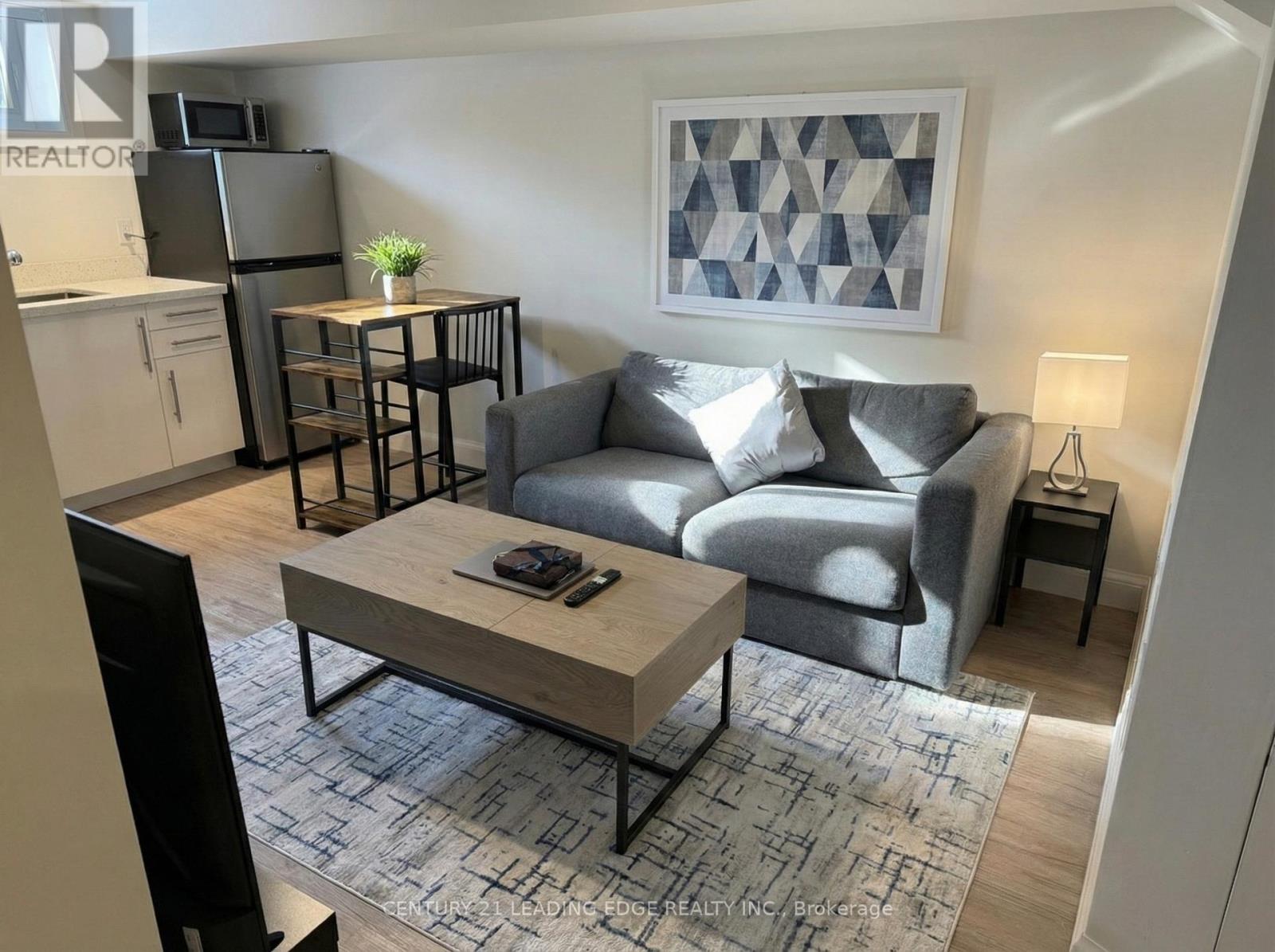 B - 491 COSBURN AVENUE, Toronto, Ontario