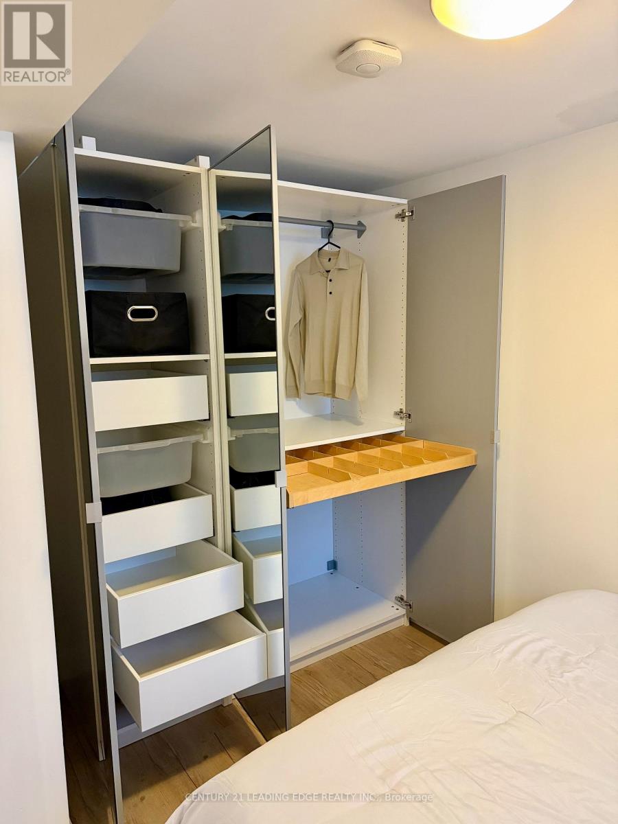 B - 491 Cosburn Avenue, Toronto, Ontario  M4J 2N7 - Photo 4 - E12731670