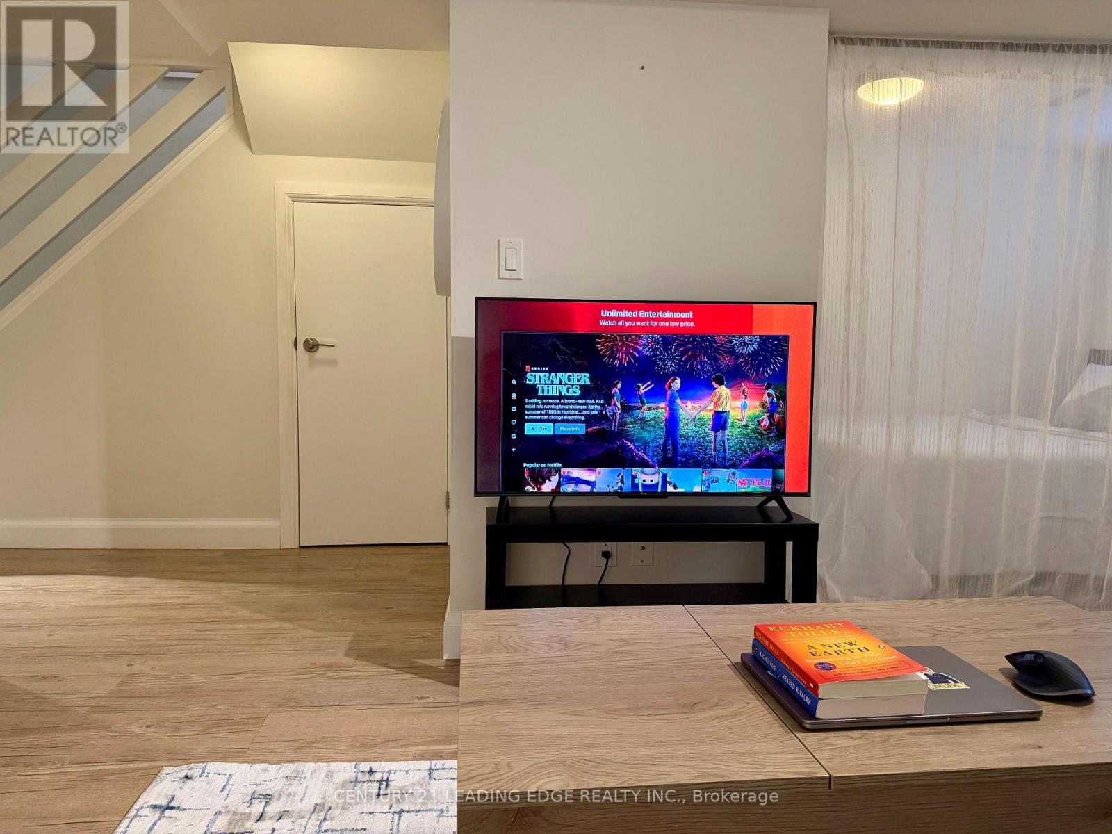 B - 491 Cosburn Avenue, Toronto, Ontario  M4J 2N7 - Photo 5 - E12731670