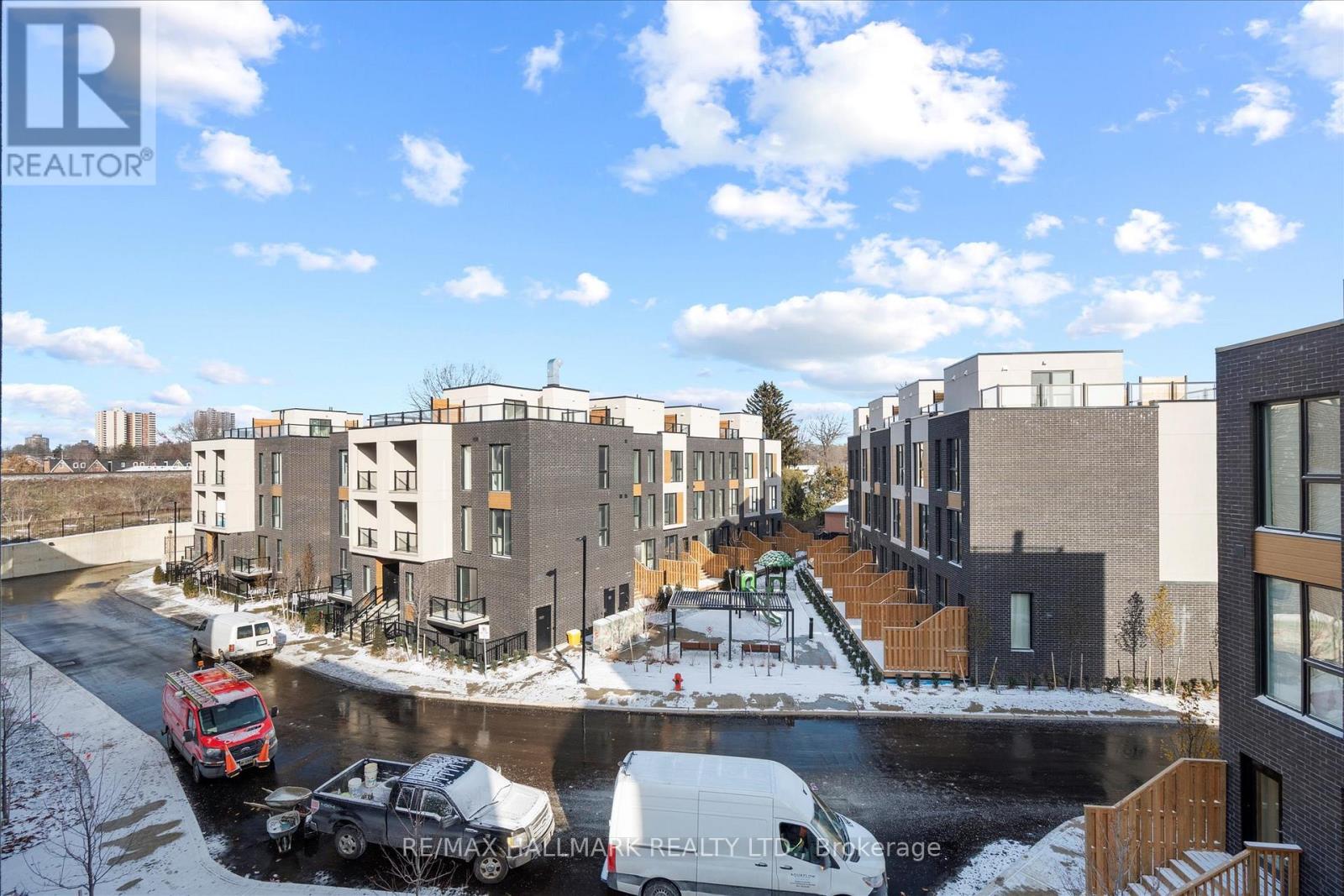 3 - 170 Clonmore Avenue, Toronto, Ontario  M1N 0B9 - Photo 38 - E12731672