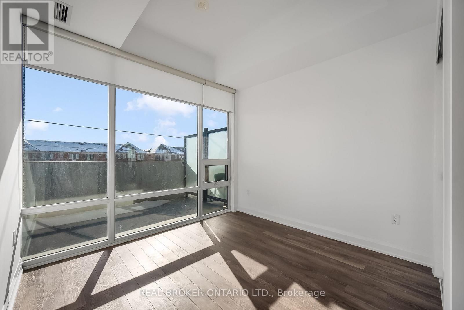 326 - 4800 Highway 7, Vaughan, Ontario  L4L 1H8 - Photo 18 - N12731610