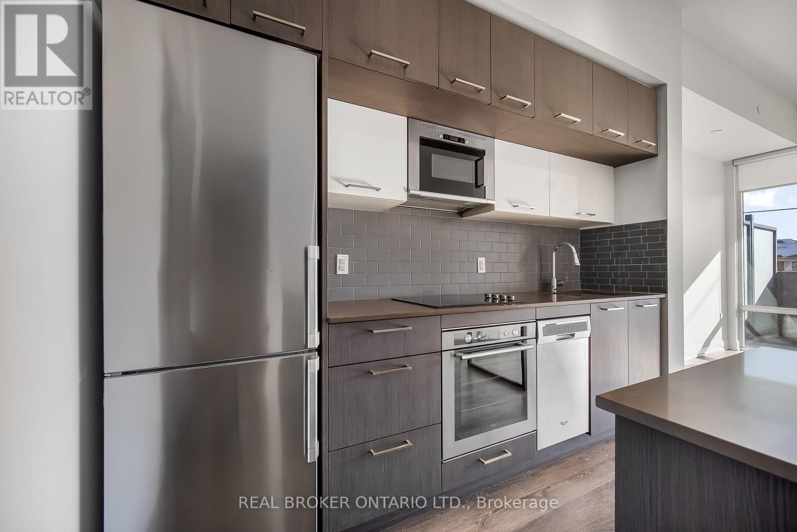 326 - 4800 Highway 7, Vaughan, Ontario  L4L 1H8 - Photo 5 - N12731610