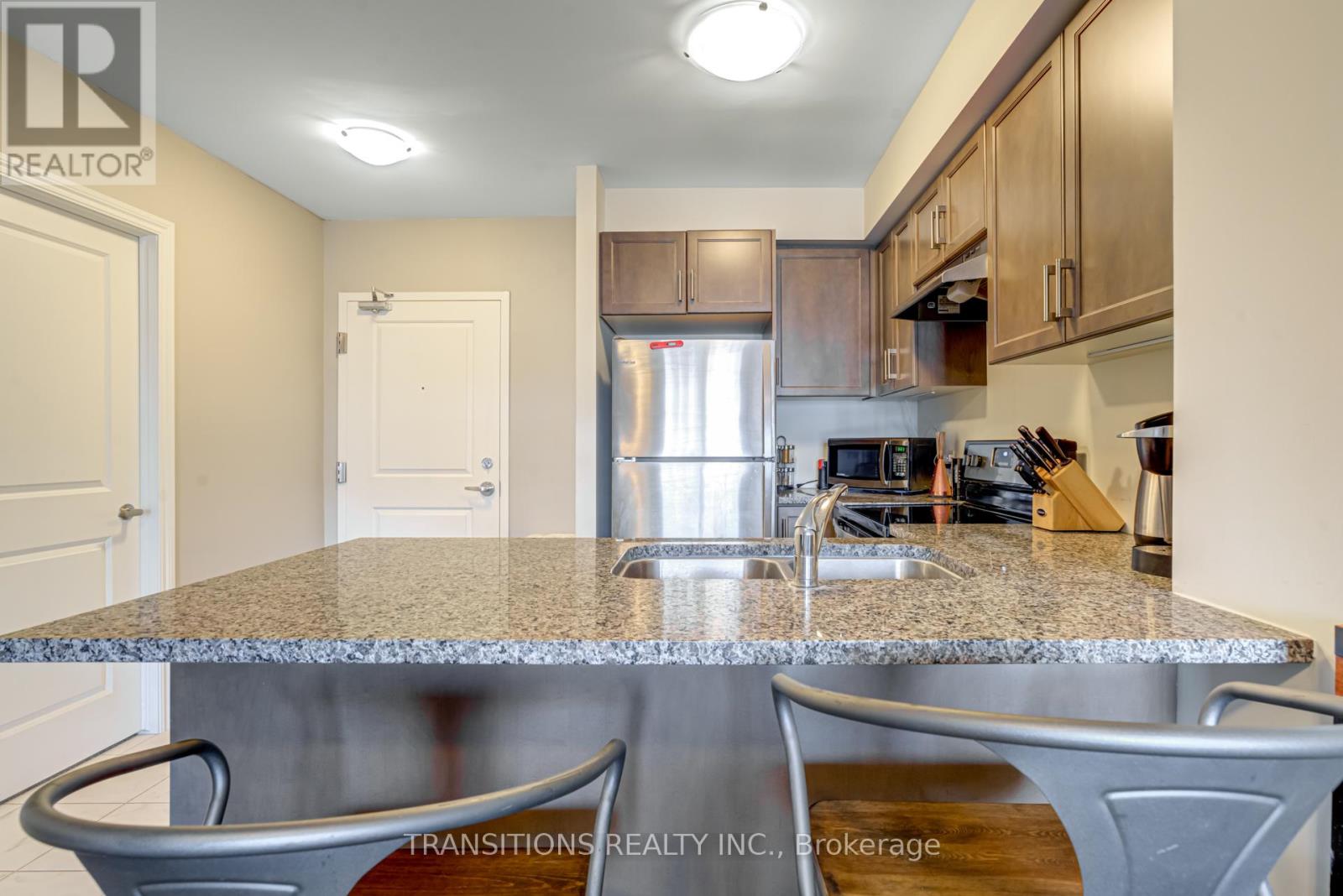 304 - 620 Sauve Street, Milton, Ontario  L9T 9A5 - Photo 6 - W12731620