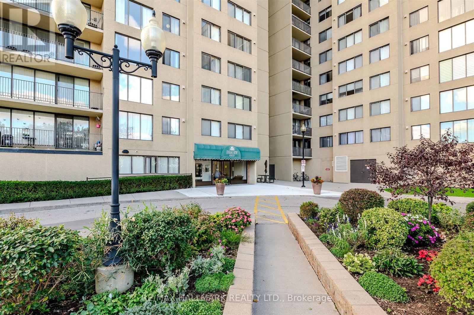 614 - 6500 Montevideo Road, Mississauga, Ontario  L5N 3T6 - Photo 2 - W12731644