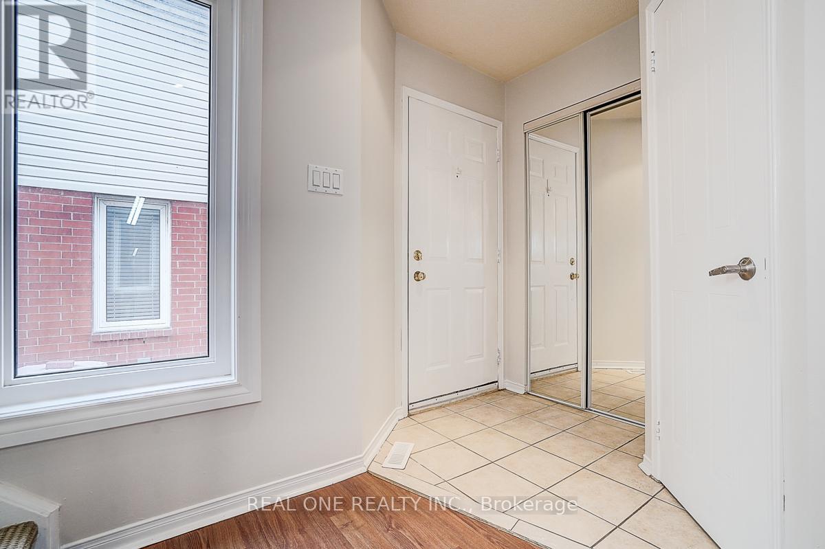 21 - 1485 Torrington Drive, Mississauga, Ontario L5V 1Y3 - Photo 16 - W12731650