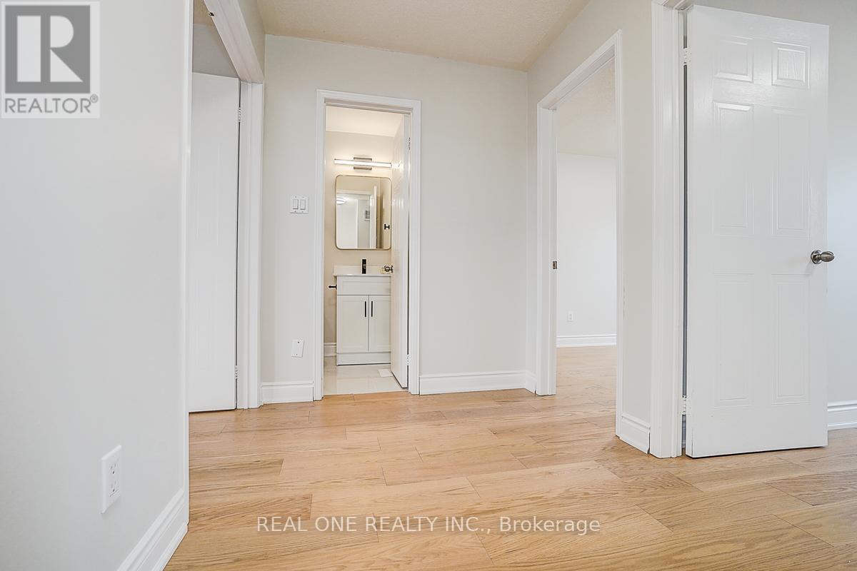 21 - 1485 Torrington Drive, Mississauga, Ontario L5V 1Y3 - Photo 18 - W12731650