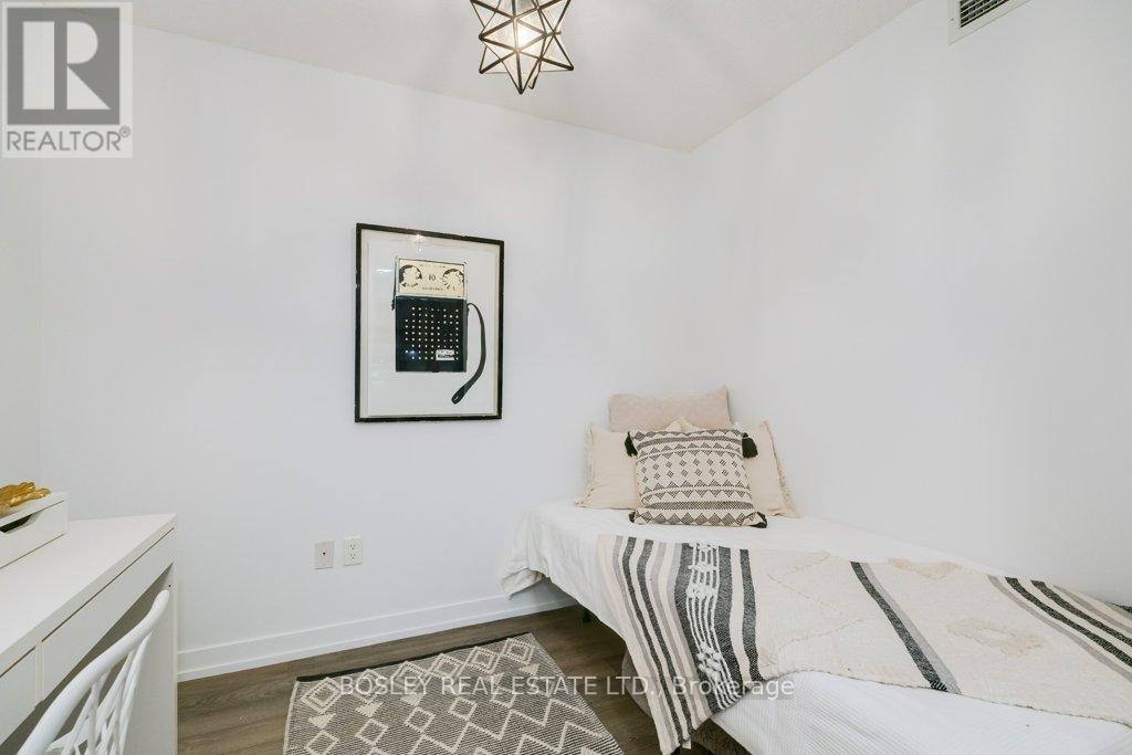 810 - 812 Lansdowne Avenue, Toronto, Ontario  M6H 4K5 - Photo 13 - W12731664