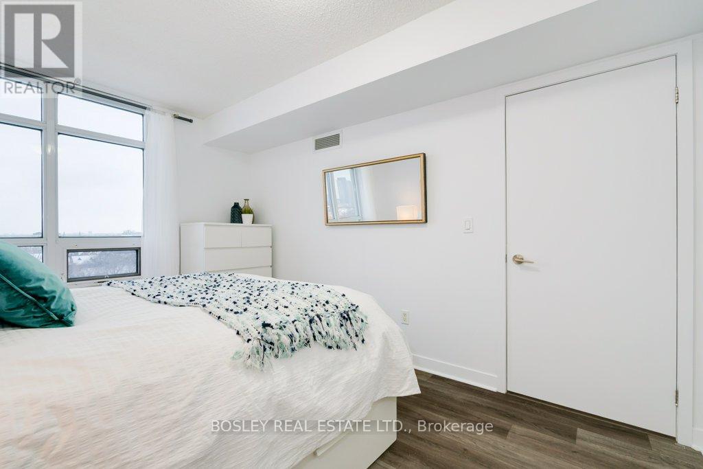 810 - 812 Lansdowne Avenue, Toronto, Ontario  M6H 4K5 - Photo 16 - W12731664