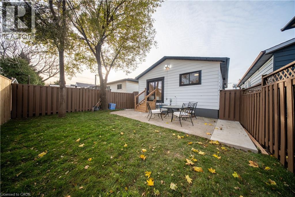 11 Garside Avenue S, Hamilton, Ontario  L8G 4A8 - Photo 34 - 40796909