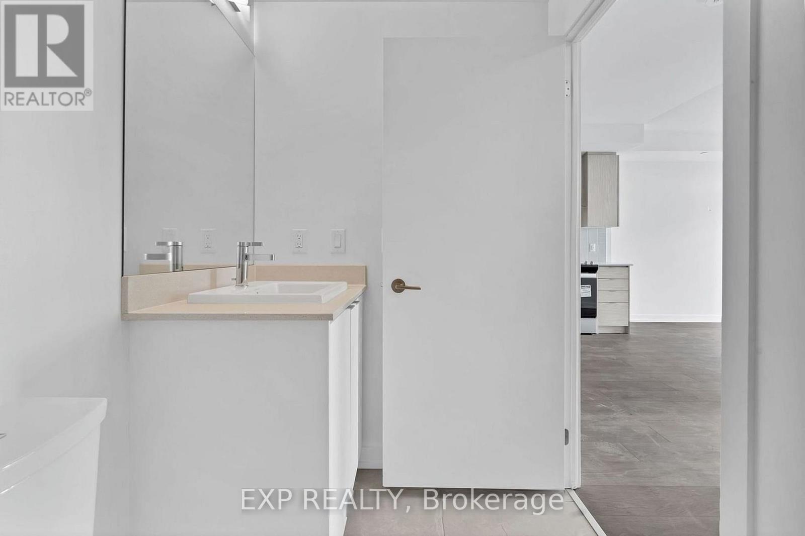 Unknown Address, ,     - Photo 14 - X12731656