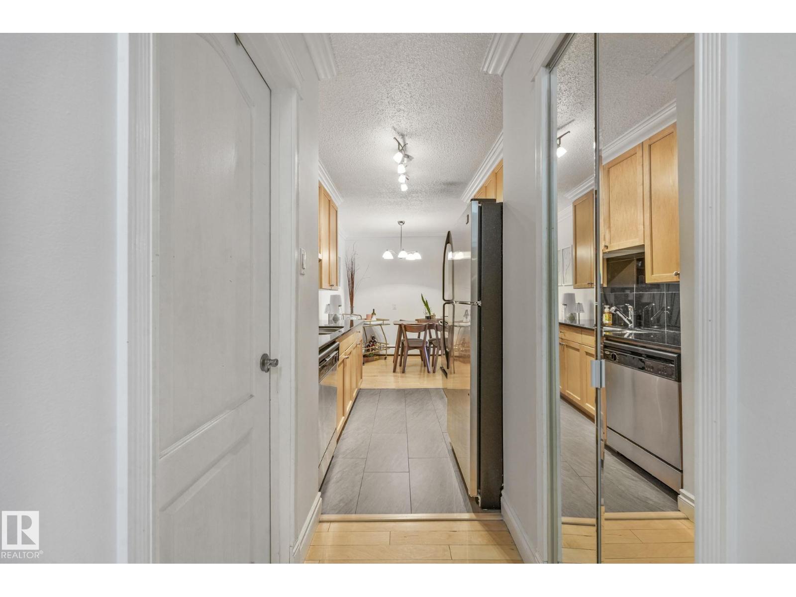 #303 10165 113 St Nw, Edmonton, Alberta  T5K 1P1 - Photo 7 - E4471153