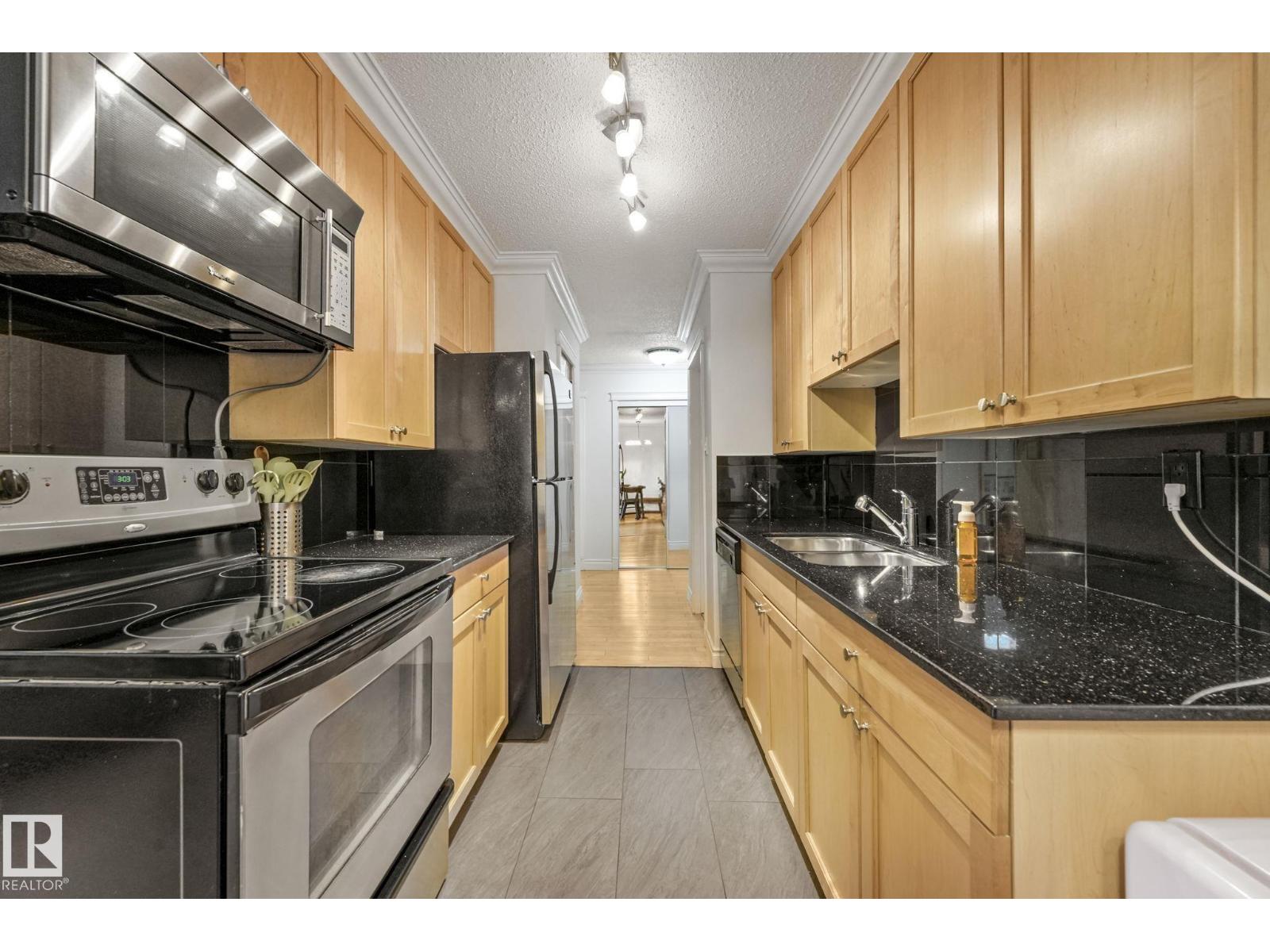 #303 10165 113 St Nw, Edmonton, Alberta  T5K 1P1 - Photo 9 - E4471153