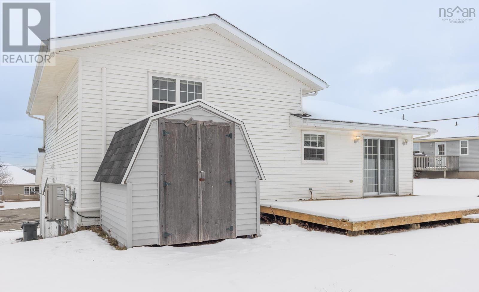 6 Placid Court, Yarmouth, Nova Scotia  B5A 4N5 - Photo 7 - 202601537