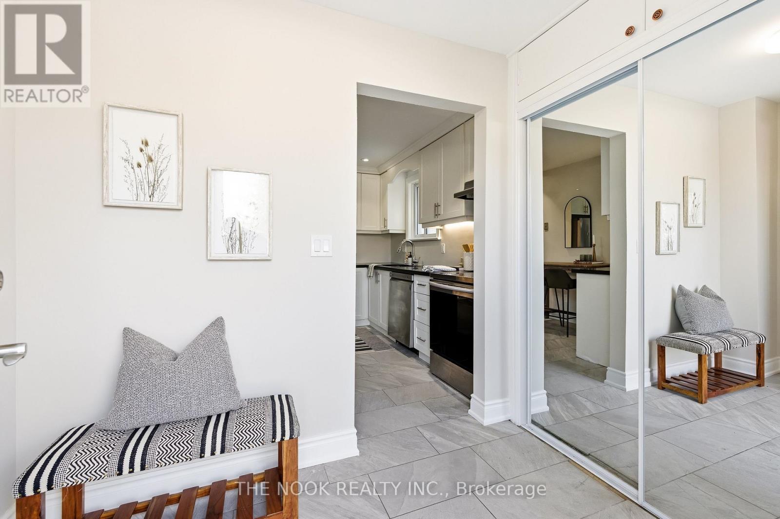 629 Capilano Crescent, Oshawa, Ontario  L1H 7V3 - Photo 2 - E12731746