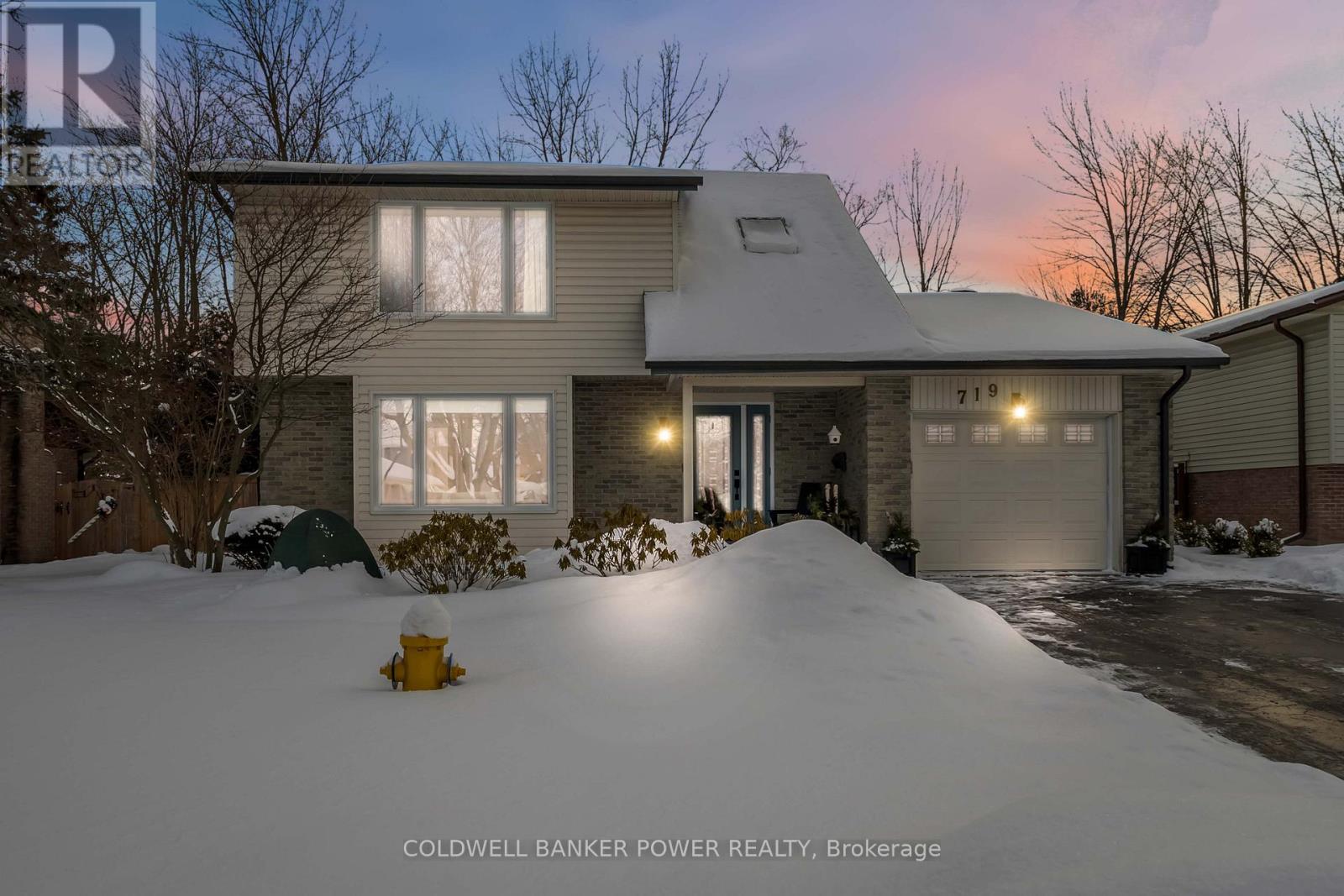 Photo 2 of 44 for 719 Barclay Road