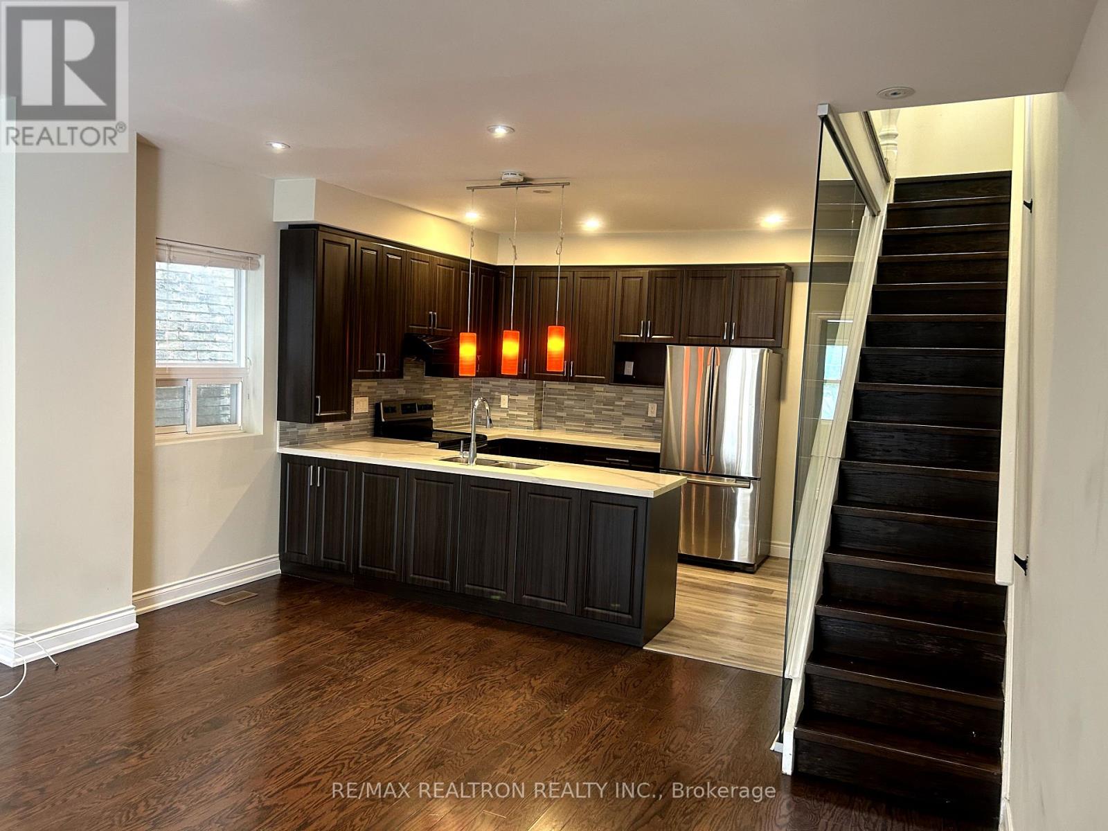 1 - 1311 Gerrard Street E, Toronto, Ontario  M4L 1Y8 - Photo 2 - E12386423