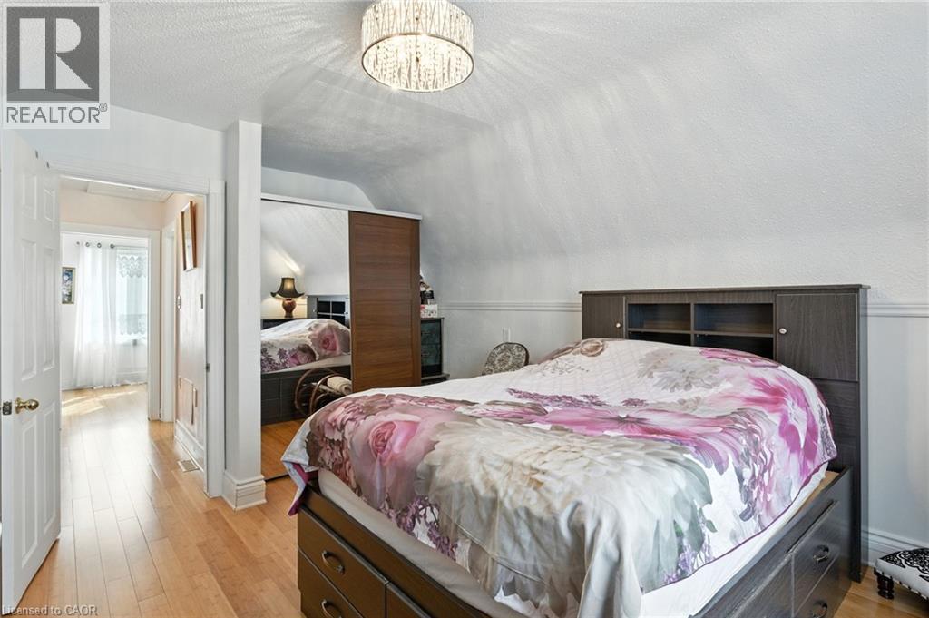 39 Clayburn Avenue, St. Catharines, Ontario  L2P 2T8 - Photo 16 - 40770990