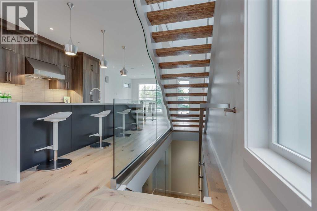 2136 53 Avenue Sw, Calgary, Alberta  T3E 1K8 - Photo 4 - A2274081