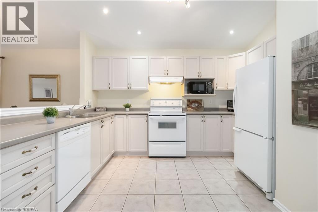 54 Glenwood Drive Unit# 15, Brantford, Ontario  N3S 3G6 - Photo 17 - 40801112