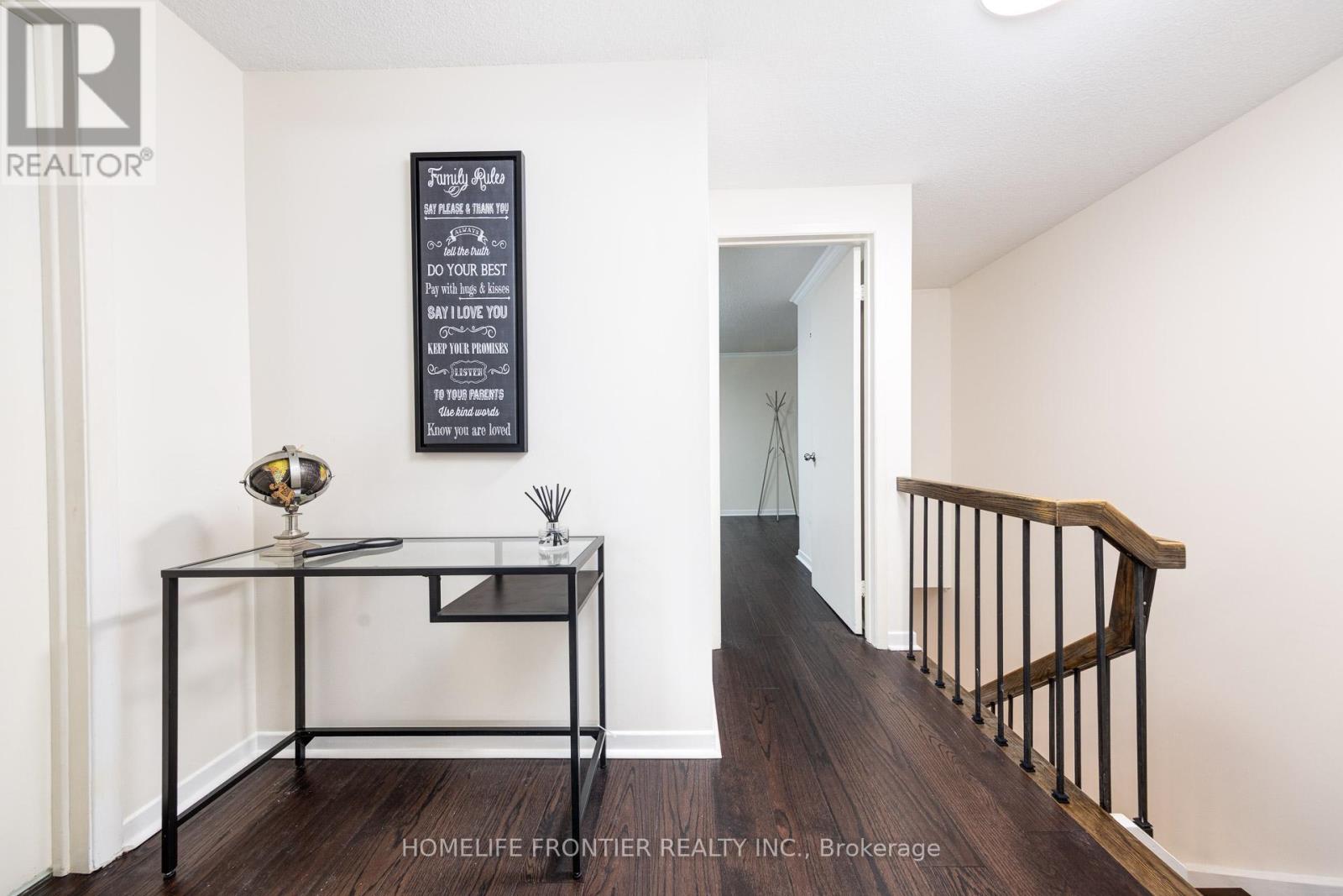 64 Flaming Roseway, Toronto, Ontario  M2N 5W8 - Photo 30 - C12731734