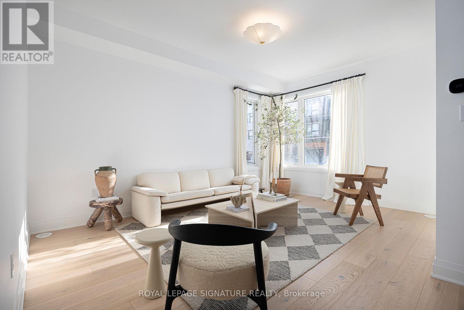 16 Hollyhock Court, Toronto, Ontario  M3B 0B4 - Photo 16 - C12731760