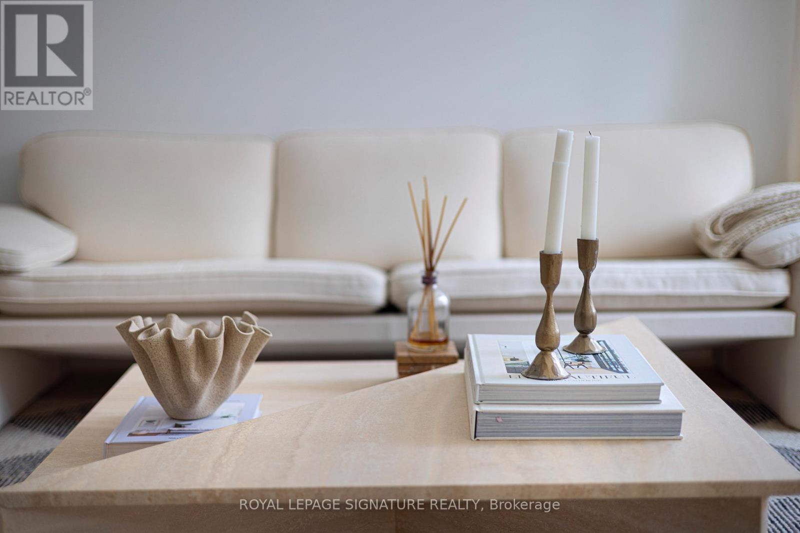 16 Hollyhock Court, Toronto, Ontario  M3B 0B4 - Photo 19 - C12731760