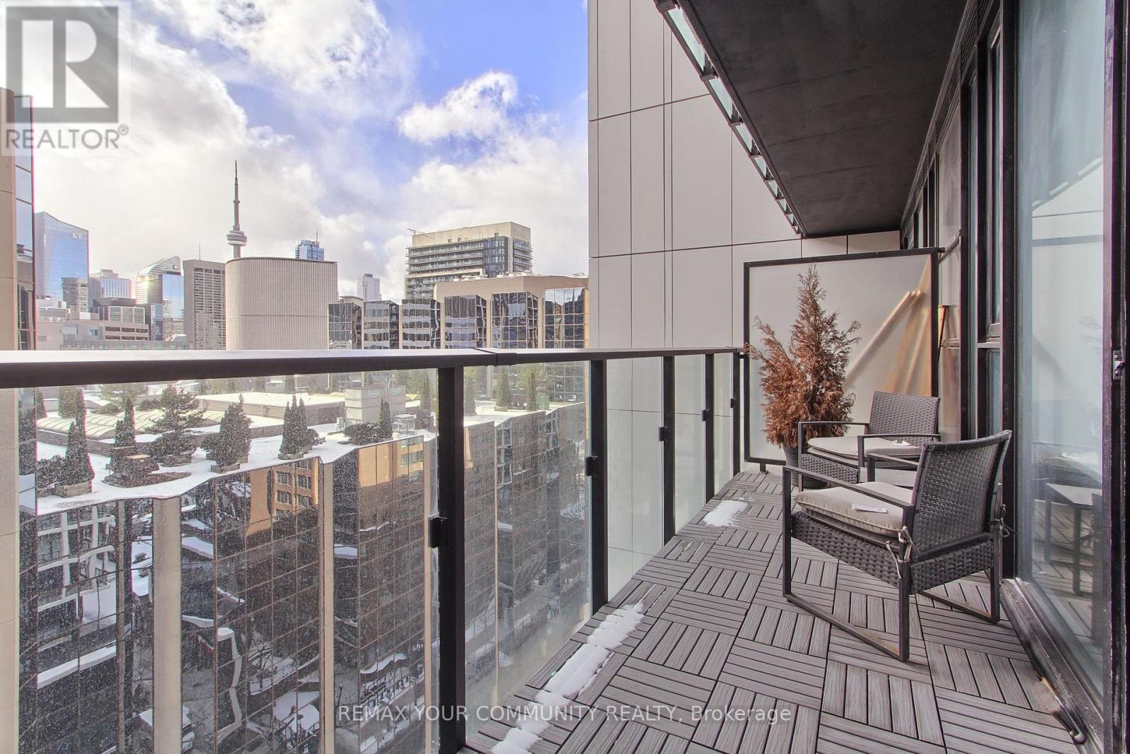 1208 - 20 Edward Street, Toronto, Ontario  M5G 0C5 - Photo 34 - C12731768