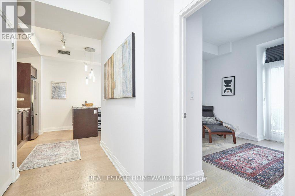 201 - 2 Bellefair Avenue, Toronto, Ontario  M4L 3T8 - Photo 4 - E12731682