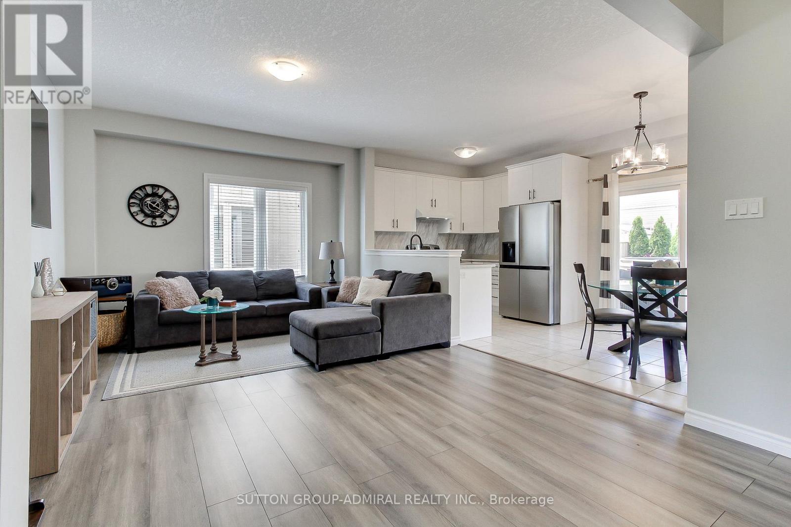 34 Milne Street, New Tecumseth, Ontario  L9R 0A6 - Photo 12 - N12731704