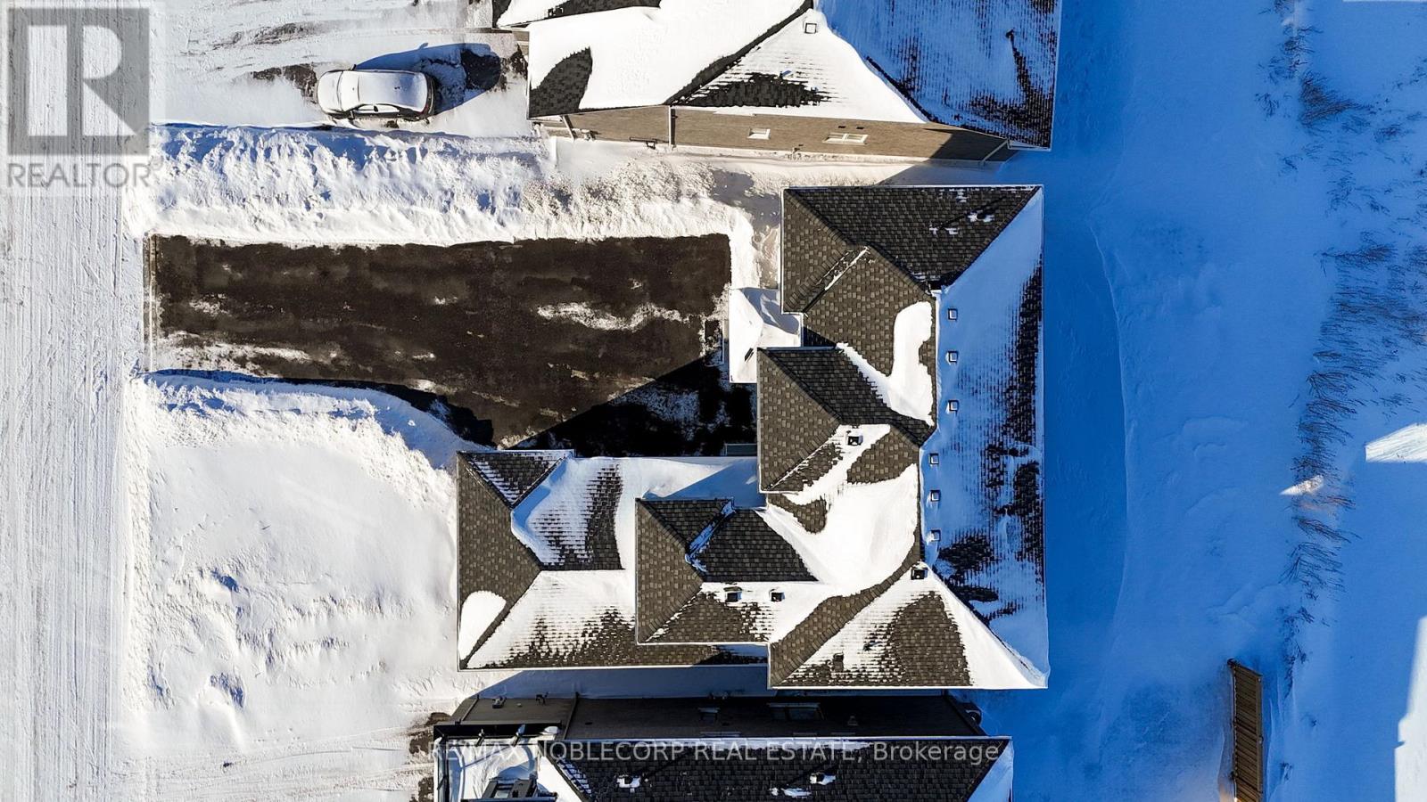 36 Felhazi Trail, Essa, Ontario  L3W 0A4 - Photo 38 - N12731738