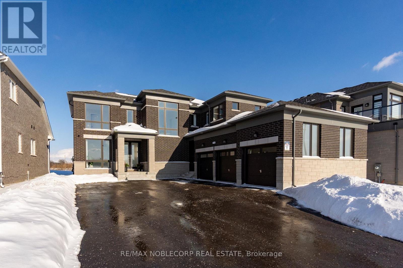 36 Felhazi Trail, Essa, Ontario  L3W 0A4 - Photo 6 - N12731738